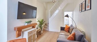 Host & Stay | Fountains Cottage