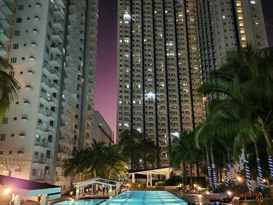 5 piscinas al aire libre (de 08:00 a 21:00), sombrillas