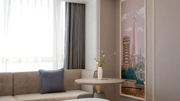 Standard-huone, 1 suuri parisänky | Minibaari, ilmainen Wi-Fi