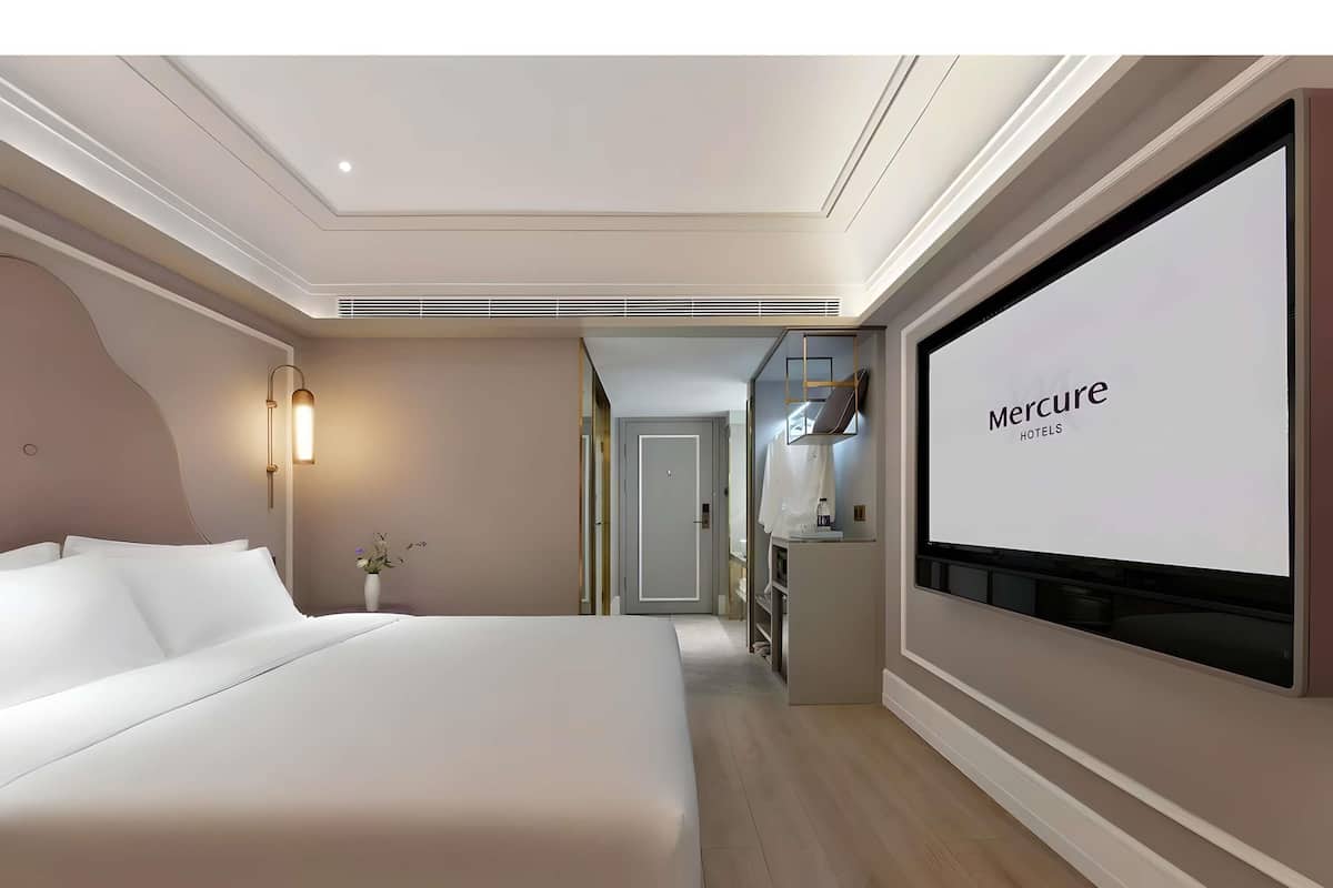 Habitación superior, 1 cama de matrimonio grande | Minibar y wifi gratis