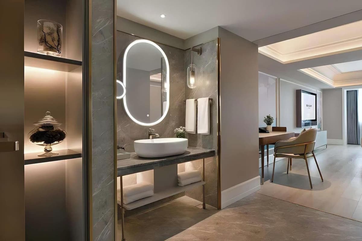 Habitación Deluxe, 1 cama King size | Edredón, minibar, wifi gratis y ropa de cama