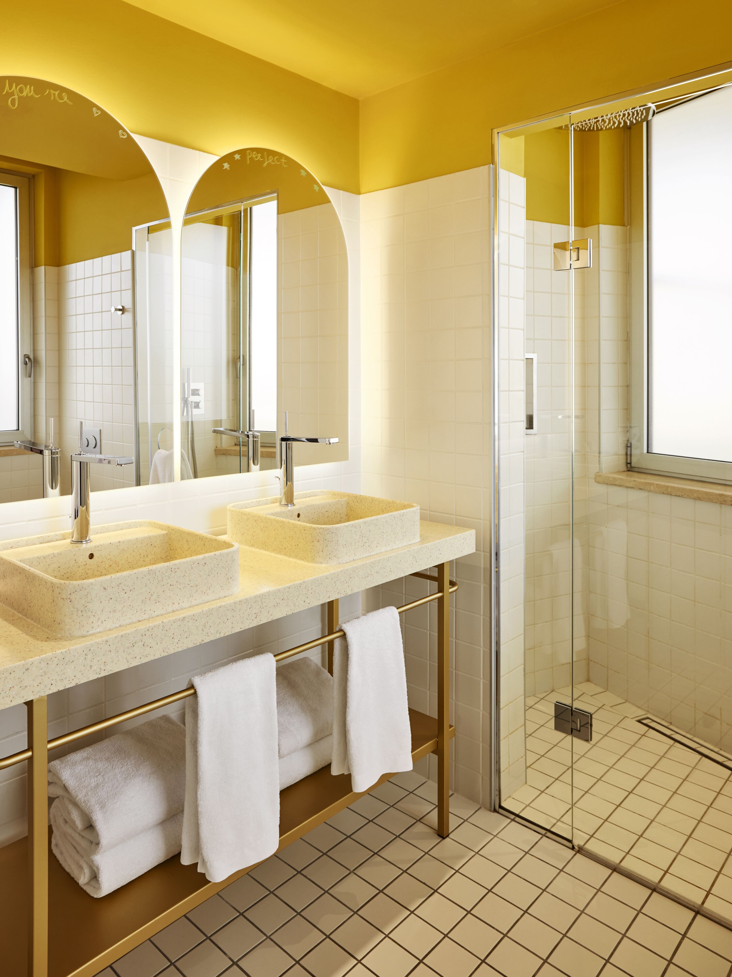 family room, 1 double bed with sofa bed (xl mama) | bathroom | shower, eco-friendly toiletries, hair dryer, towels