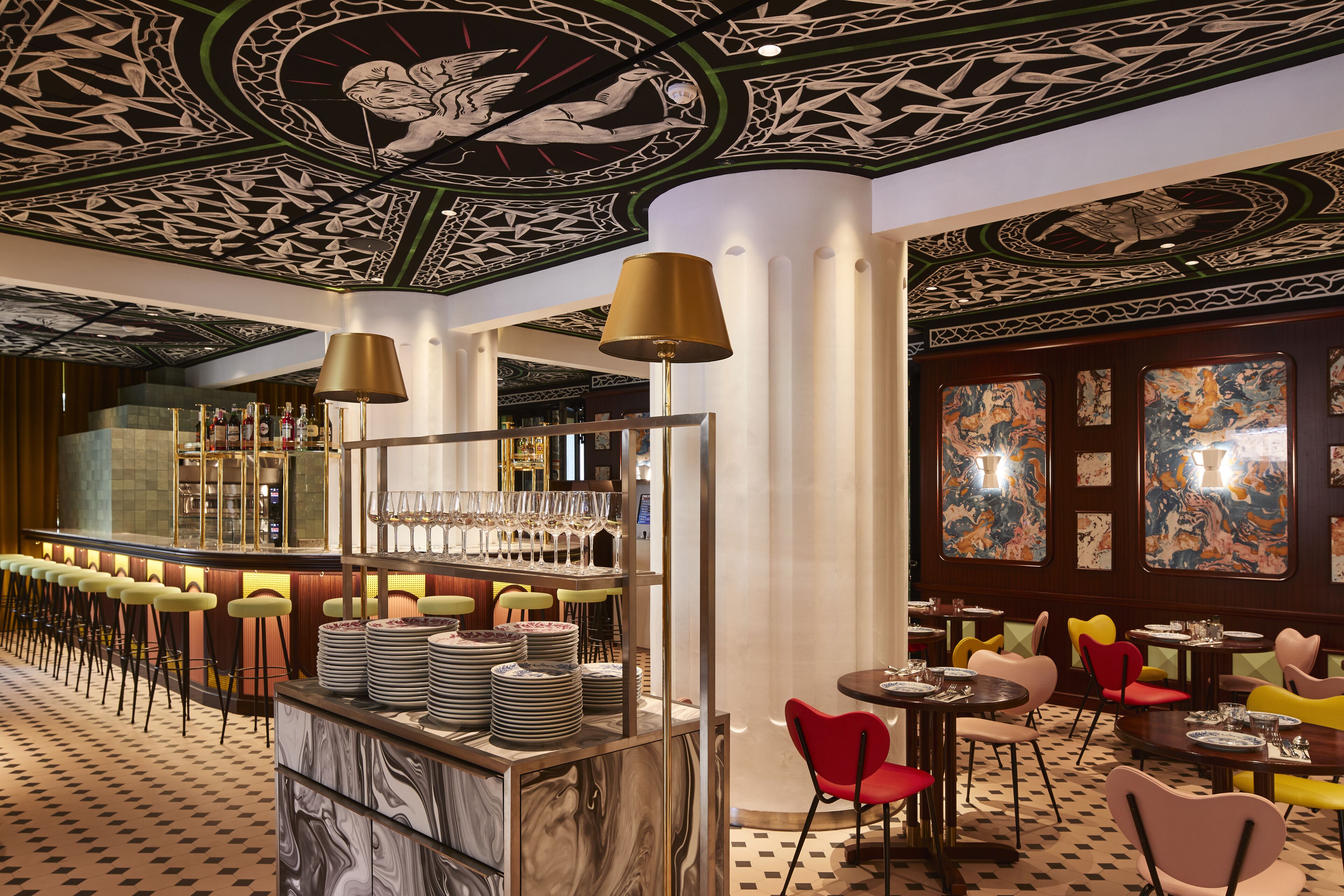 2 restaurants, pizza