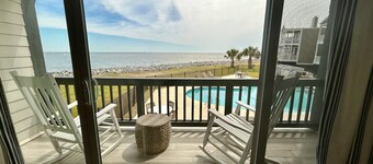 Ocean views, private pool at North Hampton Villas