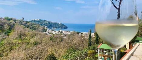 Premium bedding, desk, free WiFi, bed sheets