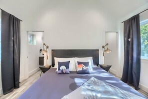 3 室のベッドルーム、WiFi、ベッドシーツ