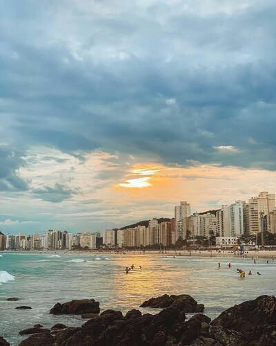Guarujá - Apartamento Beira Mar - Praia Enseada - 100m Praia