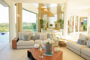 Interior - Casa Esferica (las terrenas)