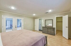 3 bedrooms