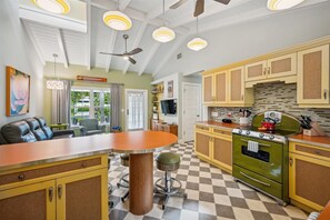 Fridge, microwave, oven, stovetop - Cozy Retro Cottage located less then 2 blocks from the Gulf Beach - Heated Pool in Private Oasis! (Holmes Beach)