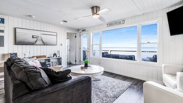 智能電視、書籍