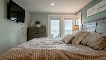 2 habitaciones, escritorio, tabla de planchar con plancha y wifi