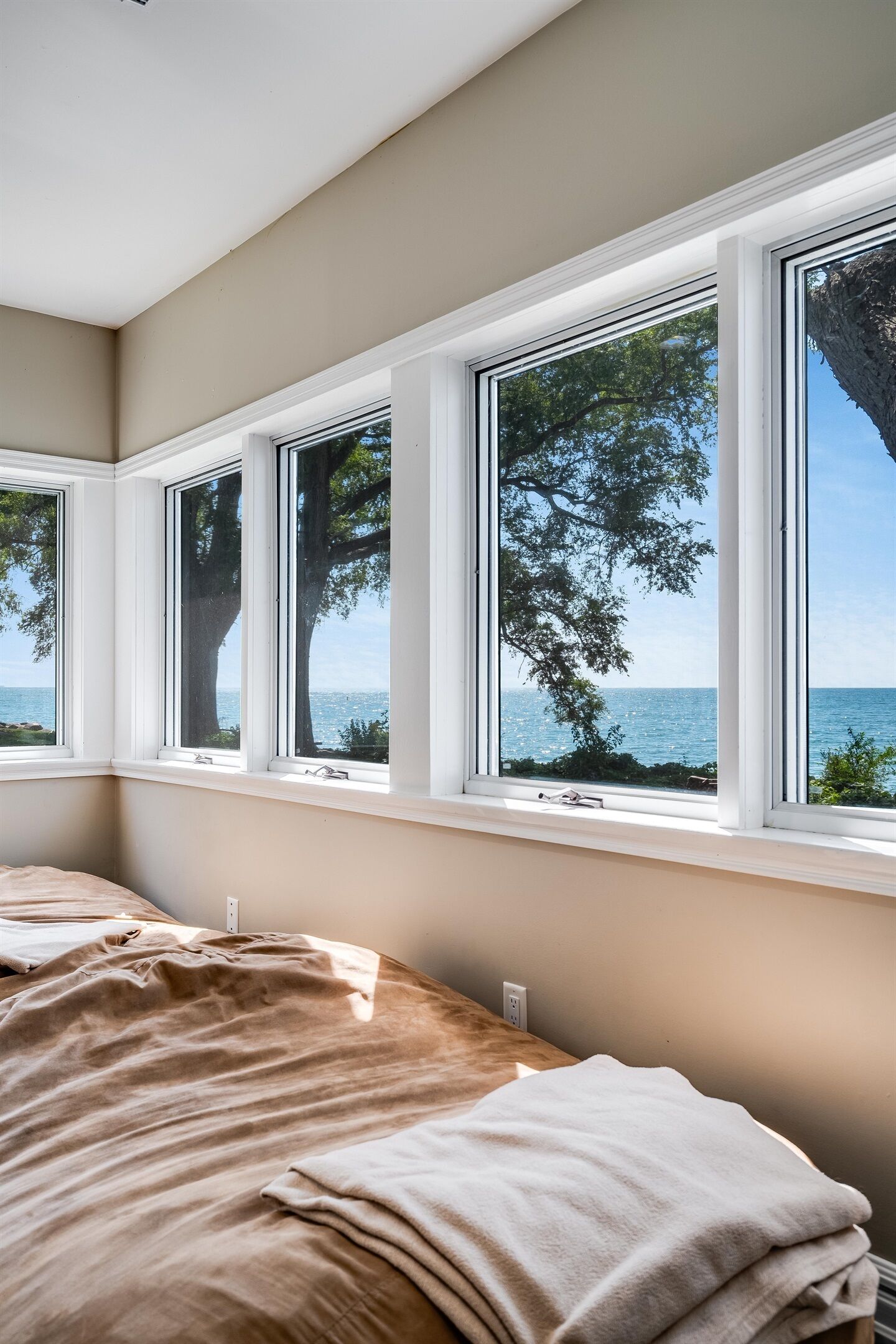 4 chambres, fer et planche à repasser, Wi-Fi gratuit, draps fournis