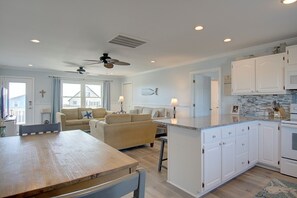 Interior - Oak Island retreat, 'Don't Stop Believin', spacious 4BR with ocean views and private pool. (Oak Island)