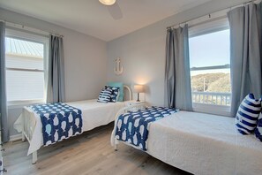 4 chambres, fer et planche à repasser, Wi-Fi gratuit, draps fournis