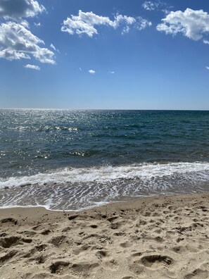 Beach nearby, sun-loungers