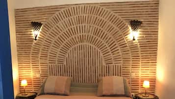 4 chambres, fer et planche Ă repasser, Wi-Fi, draps fournis