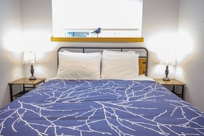 1 bedroom, desk, iron/ironing board, free WiFi
