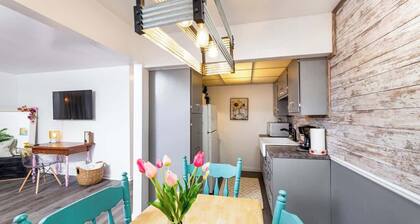 Lansing Layover #12 I Project Runway