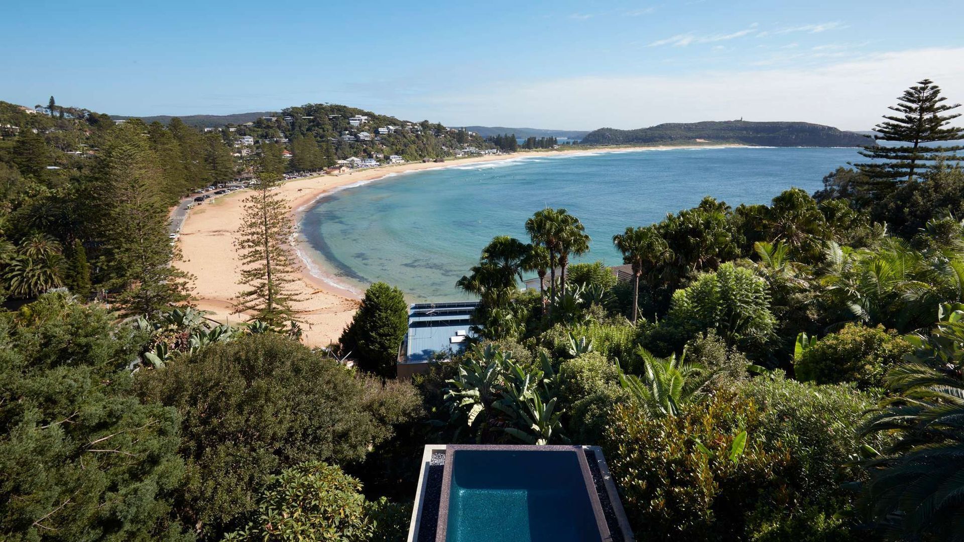 The Curve by Contemporary Hotels — image 4