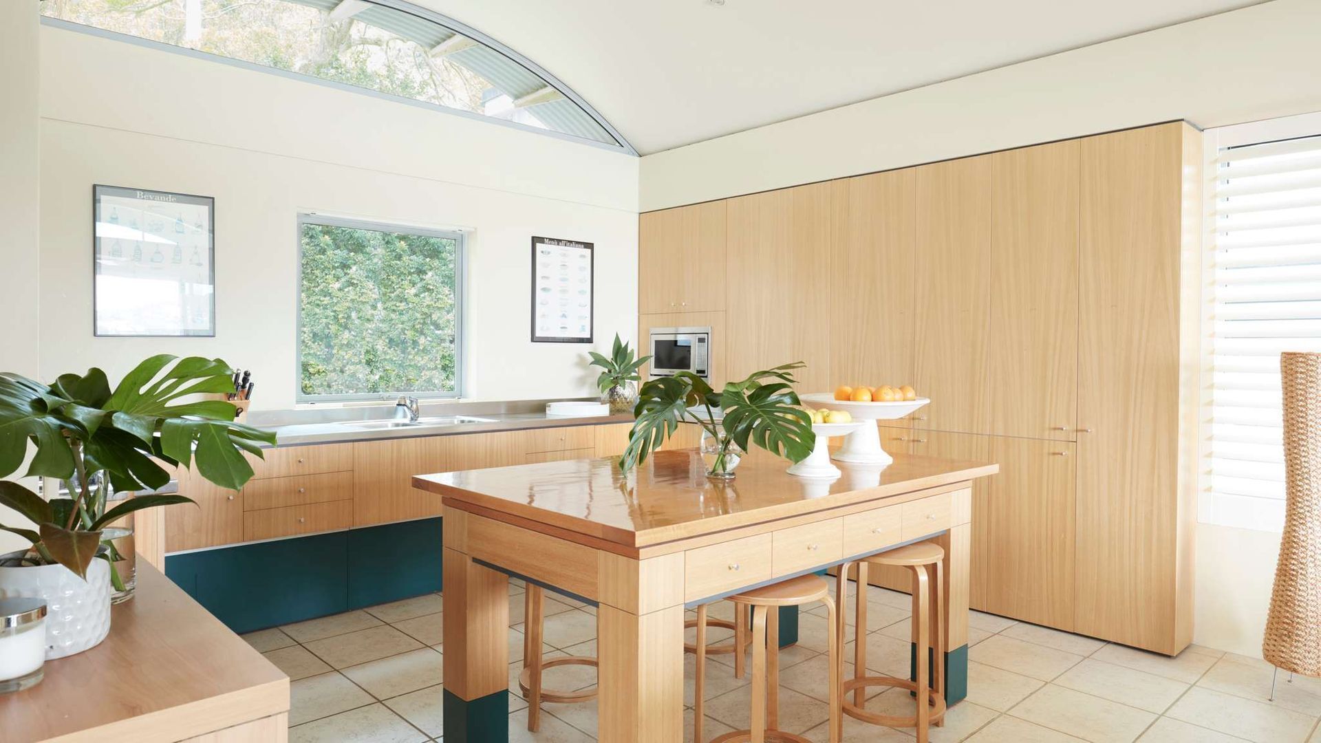 The Curve by Contemporary Hotels — image 24