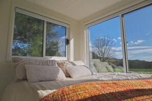 2 室のベッドルーム、WiFi、ベッドシーツ