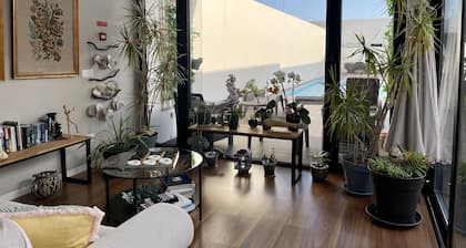 Praia de Santos, Exclusive Villa, Sea-sided with swimming pool, Azores Islands