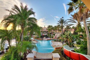 Outdoor pool, a heated pool - Spacious End-Unit Townhouse, 2 Master Suites, at Regal Palms, close to Clubhouse (Davenport)