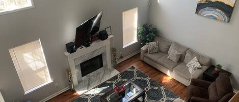 Smart-TV, Stereoanlage