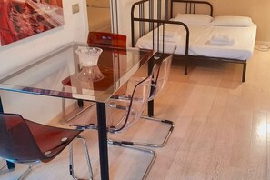 1 bedroom, WiFi