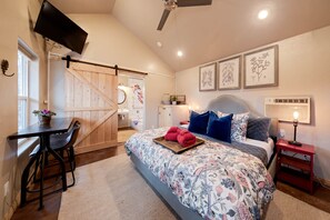 1 bedroom, iron/ironing board, internet, bed sheets