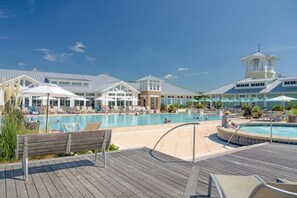 Indoor pool, outdoor pool