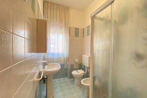 Shower - Appartamento Adriana 8 - Carraro Immobiliare Jesolo  (Lido di Jesolo)