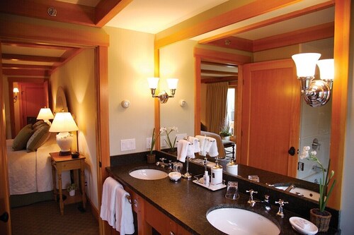 Stowe, VT Villa at Trapp Family Lodge w/ views of Mt Mansfield