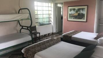 2 dormitoris i roba de llit