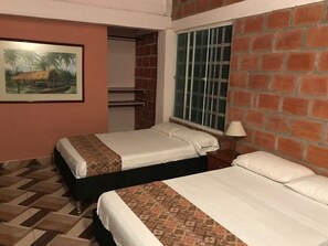 2 soverom og sengetøy