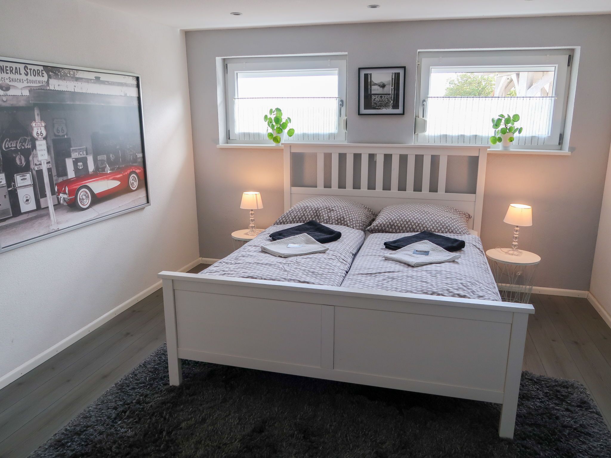 2 Schlafzimmer, Schreibtisch, Internetzugang