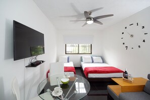 Iron/ironing board, WiFi, bed sheets