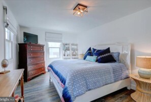 5 室のベッドルーム、アイロン / アイロン台、WiFi (無料)