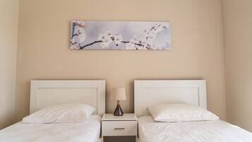 Family Villa | 2 bedrooms, premium bedding, iron/ironing board, free WiFi