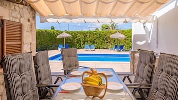 Restauration extérieure