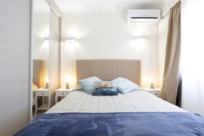 2 bedrooms, iron/ironing board, free WiFi, bed sheets - Holiday Apartment "Tyler" with Wi-Fi, Garden, Terraces & Shared Pool (Alvor)