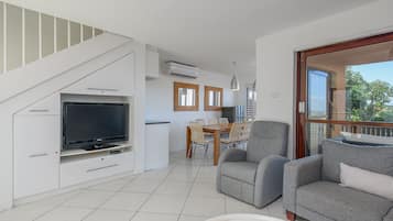 Classic Villa | Living area