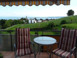 Unclassified image, 5 of 37, button