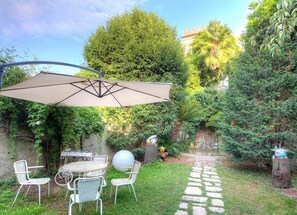 Restauration en plein air