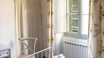 1 camera, Wi-Fi gratuito, lenzuola