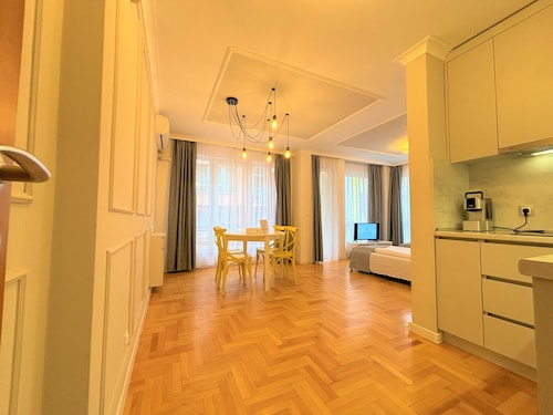 Dunav Apartment House