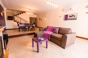 Smart TV - 15min walk from Albufeira Old Town, Free wifi, Air Conditioning (Albufeira)