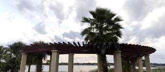 $83.DISNEY SeaWorld Universal Convention Center 5 Waterparks 3 Beds 2Baths