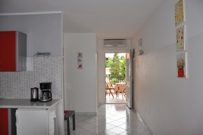 Interior - RED apartman (Medulin)